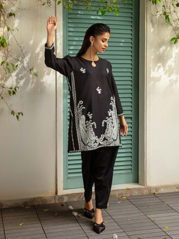 Noir (Black) – Embroidered 2-Piece Cotton Lawn Outfit For Women